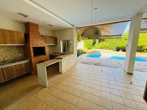 Sobrado de esquina com piscina e ofurô, 6 vagas, em condomínio de alto padrão — miniatura 29