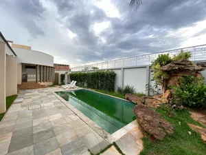 Sobrado de 3 suítes com piscina no Jardim Karaíba — miniatura 29