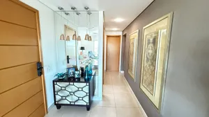 Apartamento de alto padrão em frente ao Praia Clube — miniatura 4