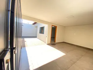 Casa térrea reformada de 3 quartos no Saraiva — miniatura 3