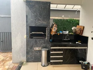 Sobrado de 4 quartos com piscina e área gourmet no Cidade Jardim — miniatura 3