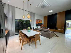 Casa mobiliada de arquitetura contemporânea com piscina e solarium — miniatura 3