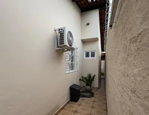 Casa térrea de esquina no Vigilato Pereira — miniatura 30