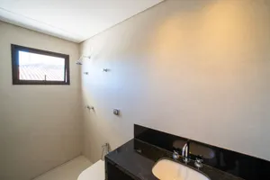 Sobrado de alto padrão com piscina aquecida e home cinema — miniatura 34
