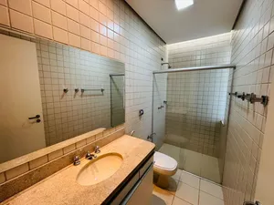 Sobrado de esquina com piscina e ofurô, 6 vagas, em condomínio de alto padrão — miniatura 39