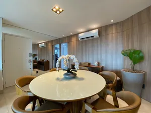 Apartamento de alto padrão com vista para o Praia Clube — miniatura 4