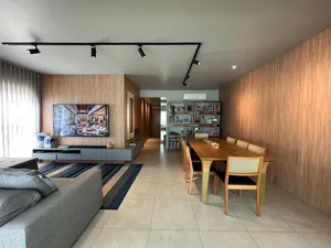 Apartamento de alto padrão em frente ao Praia Clube — miniatura 4