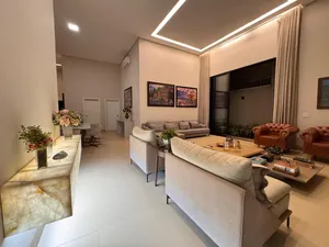 Casa mobiliada de 3 suítes em condomínio fechado — miniatura 4