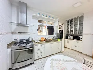 Apartamento de 3 quartos com suíte no Saraiva — miniatura 4