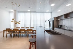 Apartamento de alto padrão totalmente mobiliado no Complexo Vinhedos — miniatura 45
