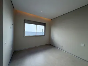 Casa de arquitetura contemporânea com piscina e spa em condomínio fechado — miniatura 46