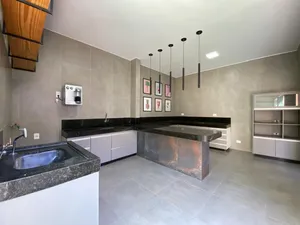 Casa térrea de 3 quartos com piscina no Nova Uberlândia — miniatura 5