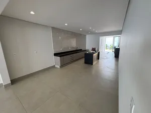 Casa nova de 3 suítes no Cidade Jardim — miniatura 5