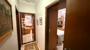 Casa térrea de 3 suítes com piscina e espaço gourmet em condomínio fechado — miniatura 6