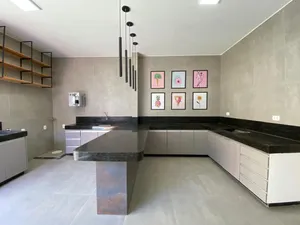 Casa térrea de 3 quartos com piscina no Nova Uberlândia — miniatura 6