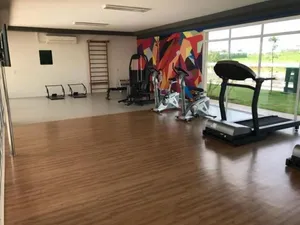 Lote de esquina em condomínio de alto padrão, próximo ao lago — miniatura 6
