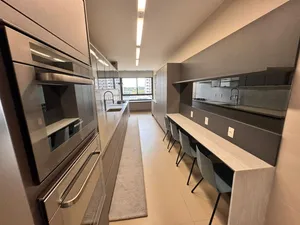 Apartamento de alto padrão totalmente mobiliado no Complexo Vinhedos — miniatura 6