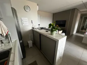 Apartamento de alto padrão com 2 suítes no Jardim Sul — miniatura 6