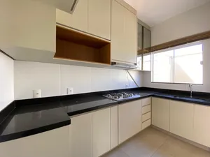 Sobrado moderno com varanda gourmet em condomínio fechado — miniatura 6