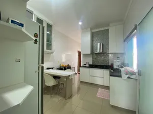 Casa térrea de 3 suítes no Jardim Botânico — miniatura 6