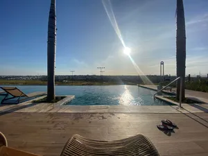 Lote em condomínio de alto padrão, próximo à portaria e à área de lazer — miniatura 7
