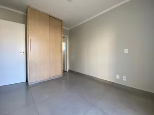 Sobrado de 3 quartos com lazer completo em condomínio fechado — miniatura 7
