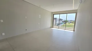 Casa de 3 suítes com piscina aquecida e elevador em condomínio fechado — miniatura 8