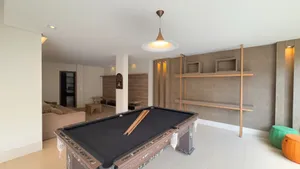Casa de 4 suítes com home cine e piscina aquecida em condomínio fechado — miniatura 7