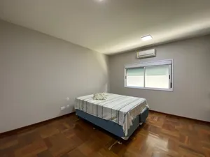Casa de 5 quartos no Jardim Karaíba — miniatura 9