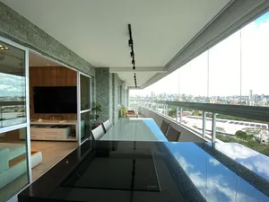 Apartamento de alto padrão com vista para o Praia Clube — miniatura 8