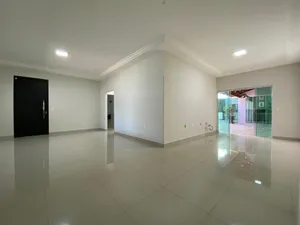 Casa térrea de 3 quartos com piscina no Nova Uberlândia — miniatura 8