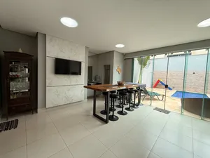 Casa térrea de 3 suítes com piscina em condomínio fechado — miniatura 9