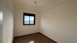 Apartamento de 2 quartos com vista livre no Jardim Sul — miniatura 9