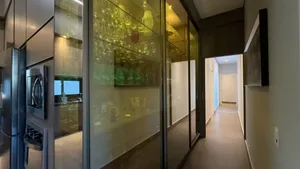 Casa de esquina com piscina aquecida e energia fotovoltaica em condomínio de alto padrão — miniatura 10