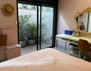 Casa de 3 suítes com piscina e espaço gourmet em condomínio fechado — miniatura 9